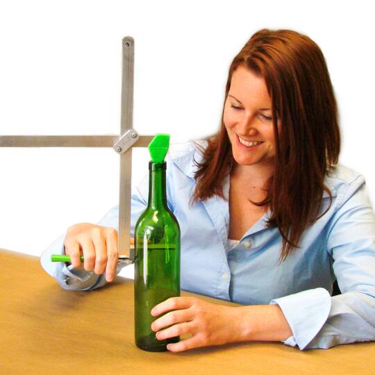 How to cut a wine bottle with a glass cutter Diamond Tech Generation Green G2 Bottle Cutter